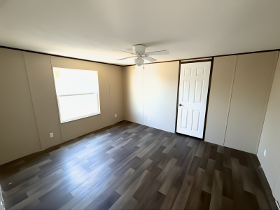 Photo 4 of 6 of home located at 12621 Us-181 San Antonio, TX 78223