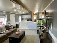 1987 Bayshore Manufactured Home