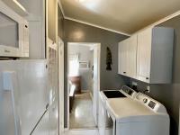 1987 Bayshore Manufactured Home