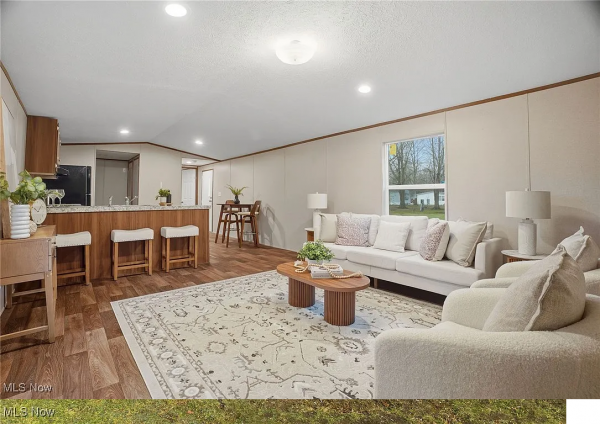 2025 TRU Glory Manufactured Home