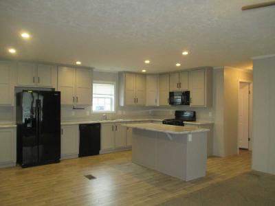 Mobile Home at 13944 Washington Dr Plymouth, MI 48170
