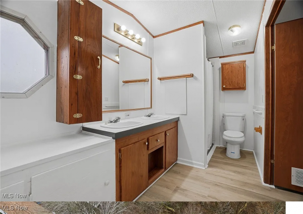 1998 Fleetwood Manufactured Home