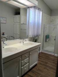 1994 Hallmark Manufactured Home