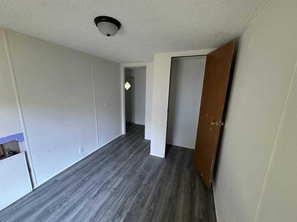 1998 Southern Homes AR-423 Manufactured Home