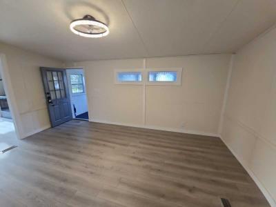 Photo 2 of 14 of home located at 1009 Redwood Dr Breinigsville, PA 18031