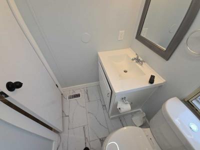 Photo 3 of 14 of home located at 1009 Redwood Dr Breinigsville, PA 18031