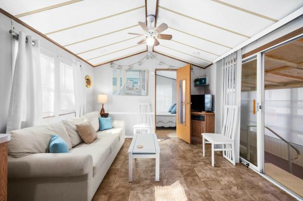 1993 CHAR N/A Mobile Home