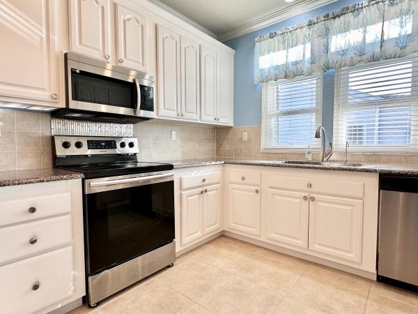 2006 Palm Harbor F7630414UA/B Mobile Home