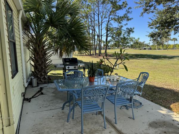 1989 DELO 2D10518AB Mobile Home