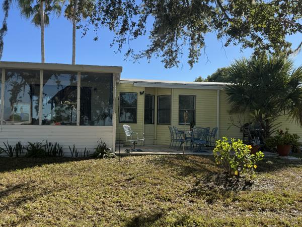 1989 DELO 2D10518AB Mobile Home