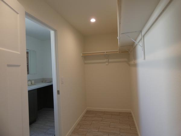 2025 Champion SRE2844PC Mobile Home