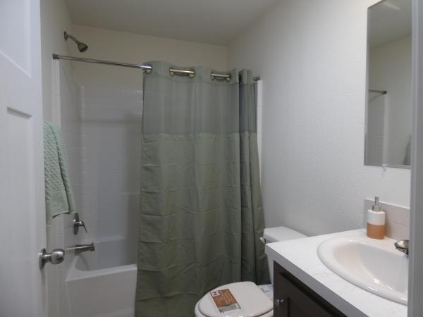 2025 Champion SRE2844PC Mobile Home