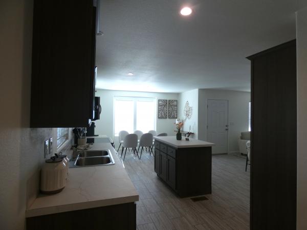 2025 Champion SRE2844PC Mobile Home