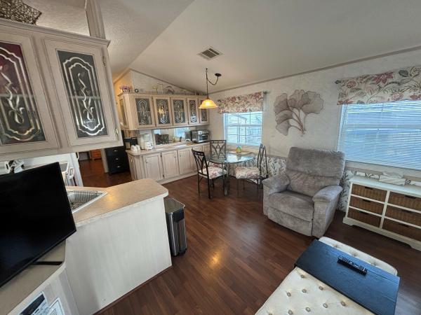 2002 CHIO PT Mobile Home