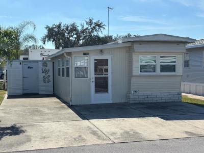 Photo 2 of 11 of home located at 37636 Crimson Lane Zephyrhills, FL 33541