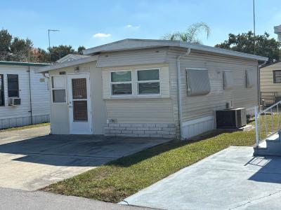 Photo 3 of 11 of home located at 37636 Crimson Lane Zephyrhills, FL 33541