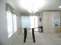 2005 Homes of Merit T17205 Mobile Home