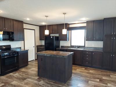 Photo 3 of 10 of home located at 236 E Glengarry Ct Highland, MI 48357