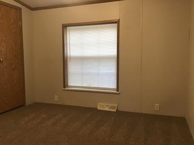 Mobile Home at 4202 Hunters Pointe Fort Wayne, IN 46818