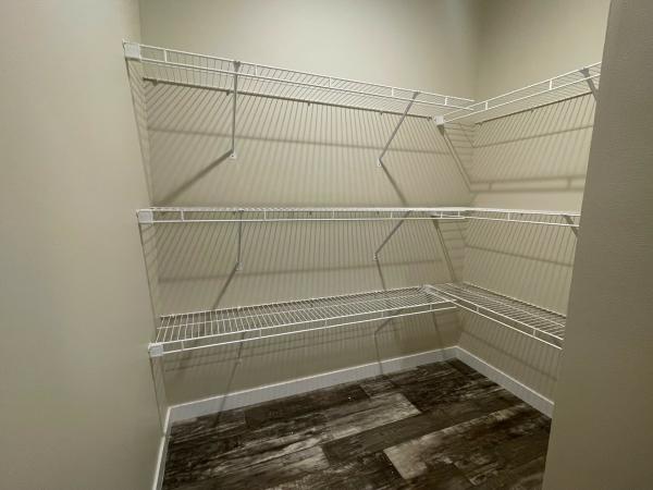 2022 Clayton 81RDH28523E Mobile Home