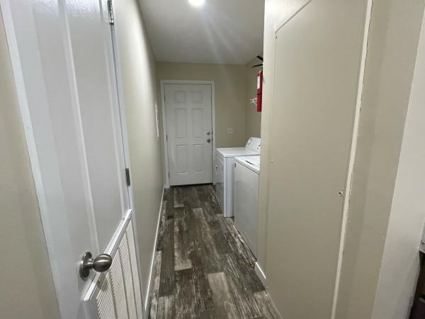 2022 Clayton 81RDH28523E Mobile Home