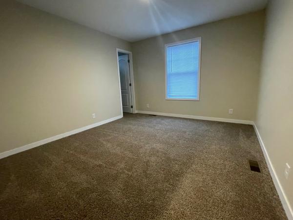 2022 Clayton 81RDH28523E Mobile Home