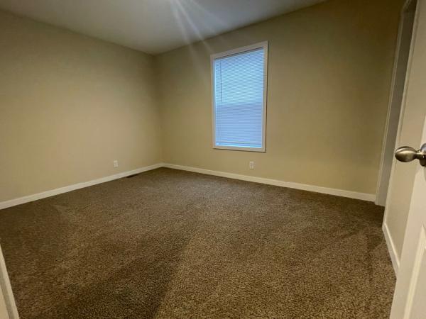 2022 Clayton 81RDH28523E Mobile Home