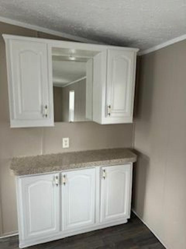 2004 Clayton Homes Inc Waycross Mobile Home