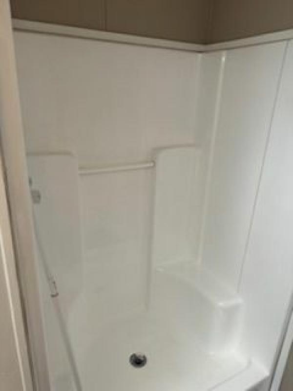 2004 Clayton Homes Inc Waycross Mobile Home