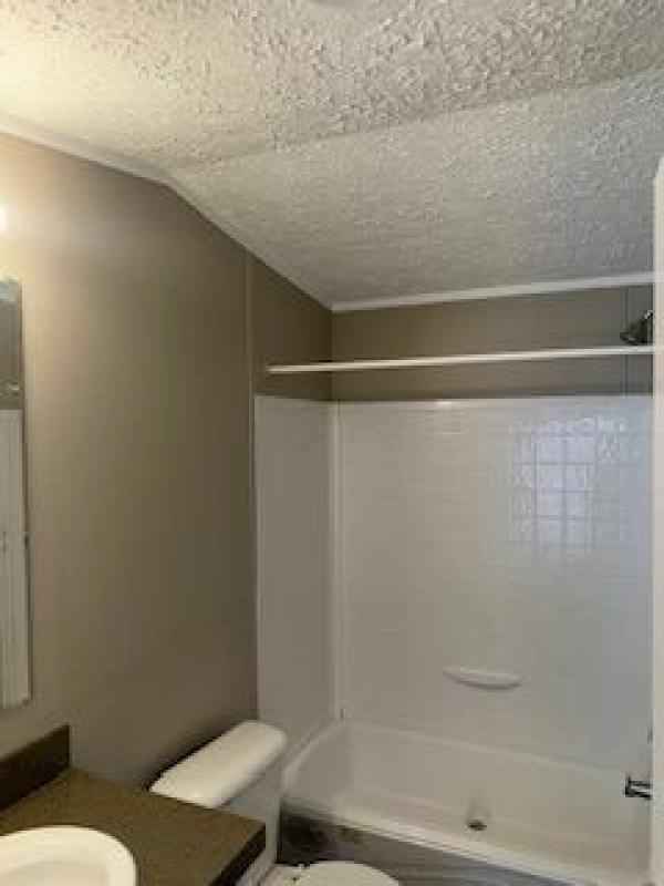 2004 Clayton Homes Inc Waycross Mobile Home