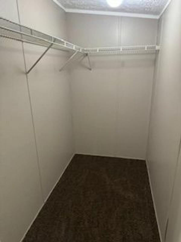 2004 Clayton Homes Inc Waycross Mobile Home