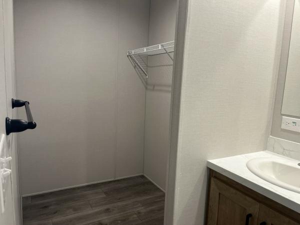 2026 Champion Home Builders, Inc. mobile Home