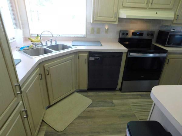 1993 Jacobsen Manufactured Home