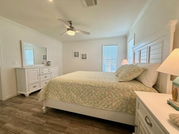 2025 Champion HOMCSHC4522A Mobile Home