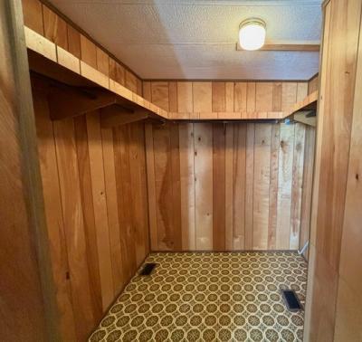 Photo 4 of 11 of home located at 18 Pleasant Trail Killingworth, CT 06419