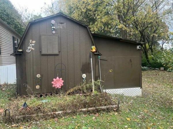 1996 CLAYTON BAY Mobile Home