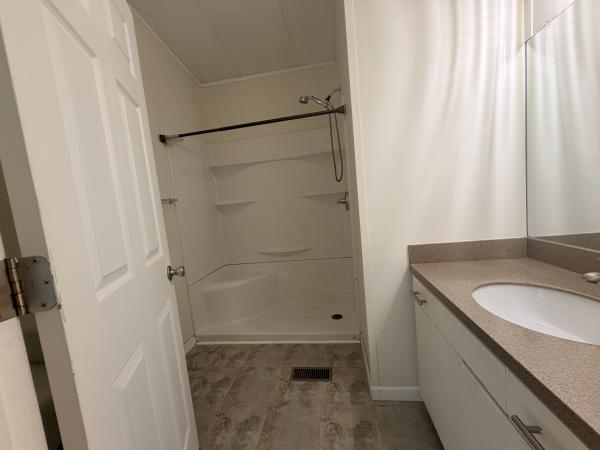 1985 Fleetwood Greenhill Mobile Home