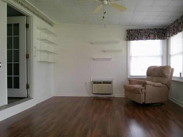 1979 Brighton Manor 24X56 Mobile Home