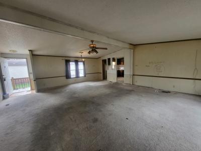 Photo 3 of 6 of home located at 27 Sandpiper Lane Beecher, IL 60401