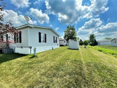 Photo 5 of 6 of home located at 27 Sandpiper Lane Beecher, IL 60401