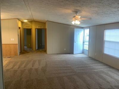 Photo 5 of 7 of home located at 29971 Applewood Flat Rock, MI 48134