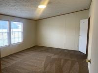 2004 Clayton . Mobile Home