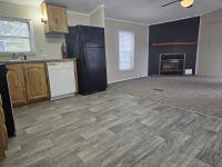 1997 Holly Park Mobile Home