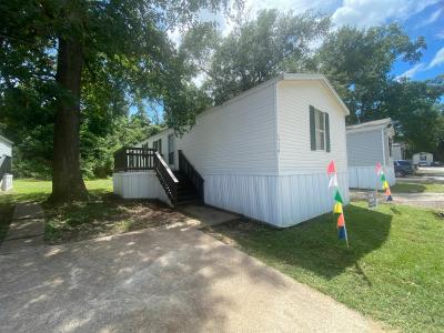 Mobile Home at 1714 Oak Bend Huntsville, TX 77340