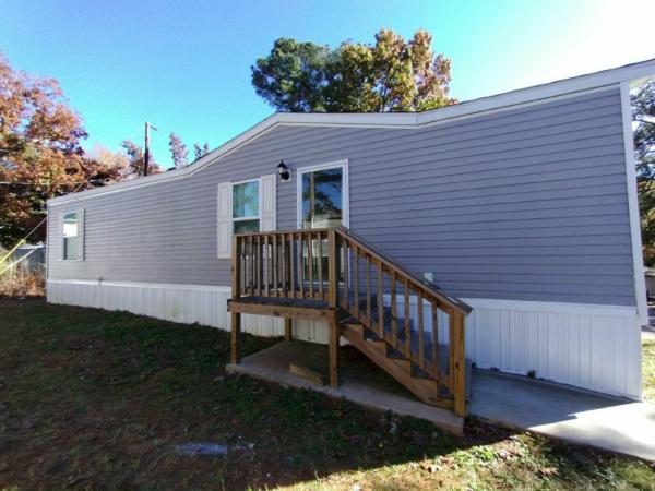 Photo 1 of 2 of home located at 4901 Sunset Blvd. #369 Lexington, SC 29072