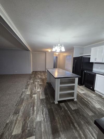 Mobile Home at 316 Kimberly Lane Lot 61 Dundee, MI 48131