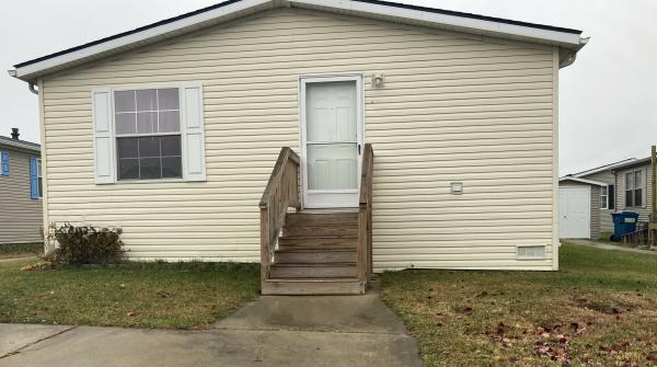 2003 Dutch DHIN38886F Mobile Home