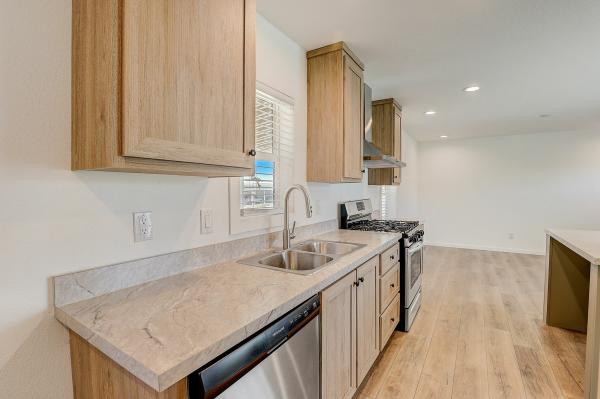 2023 Clayton - Buckeye Mobile Home