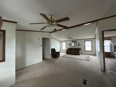 Photo 3 of 13 of home located at 224 Longwood Court West Lancaster, PA 17603