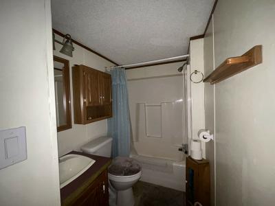 Photo 5 of 13 of home located at 224 Longwood Court West Lancaster, PA 17603